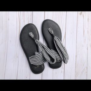 Sanuk Yoga Sling Flip Flops, Size 8